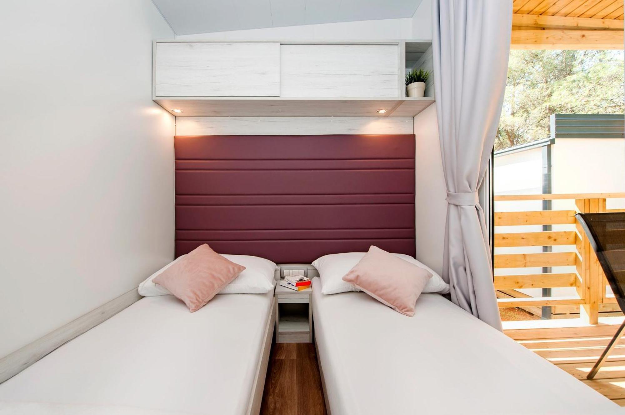 Eurocamp Mobile Homes At Campsite Puntica Funtana Exterior photo